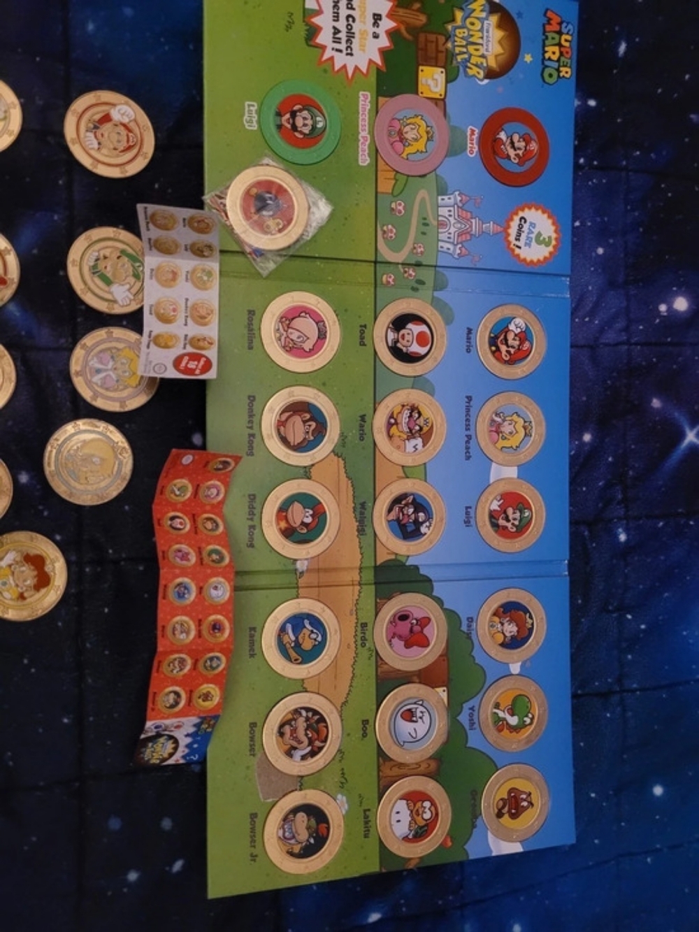Mario Wonderball Coin Set - Picture 2 of 9